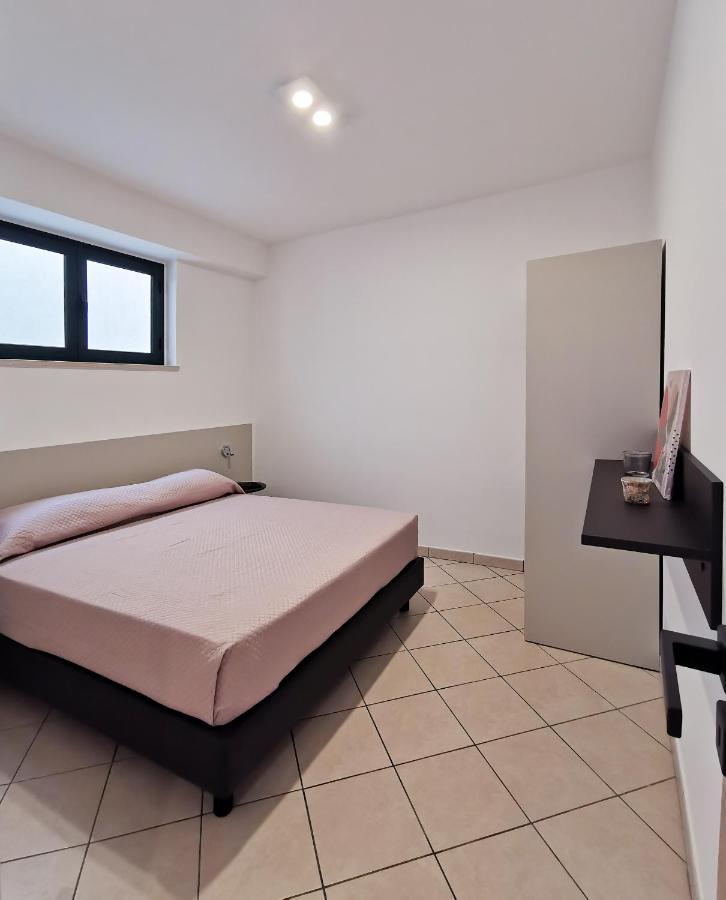 Magico Apartments - 450M Dalla Spiaggia 卡普多兰多 外观 照片