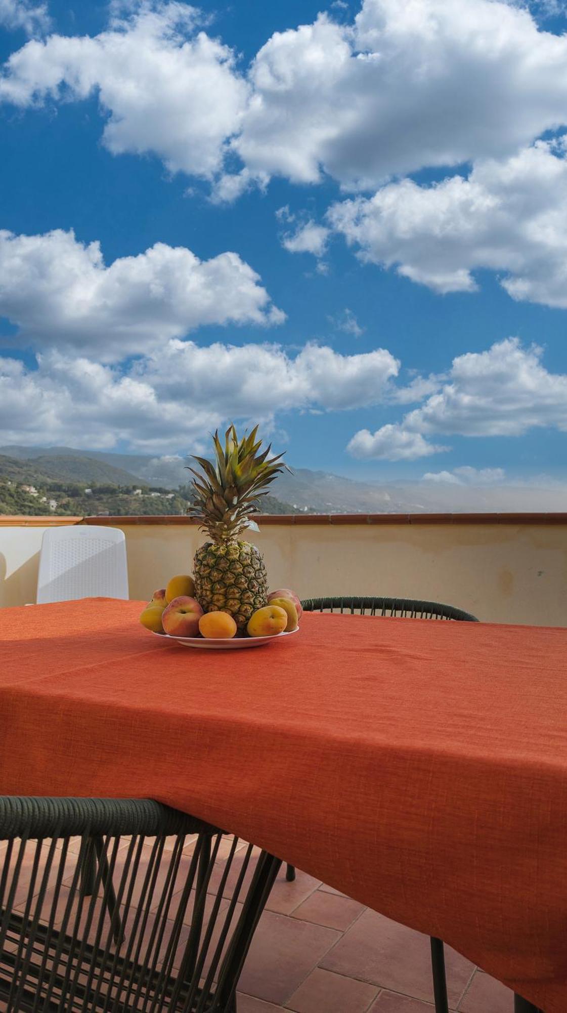 Magico Apartments - 450M Dalla Spiaggia 卡普多兰多 外观 照片