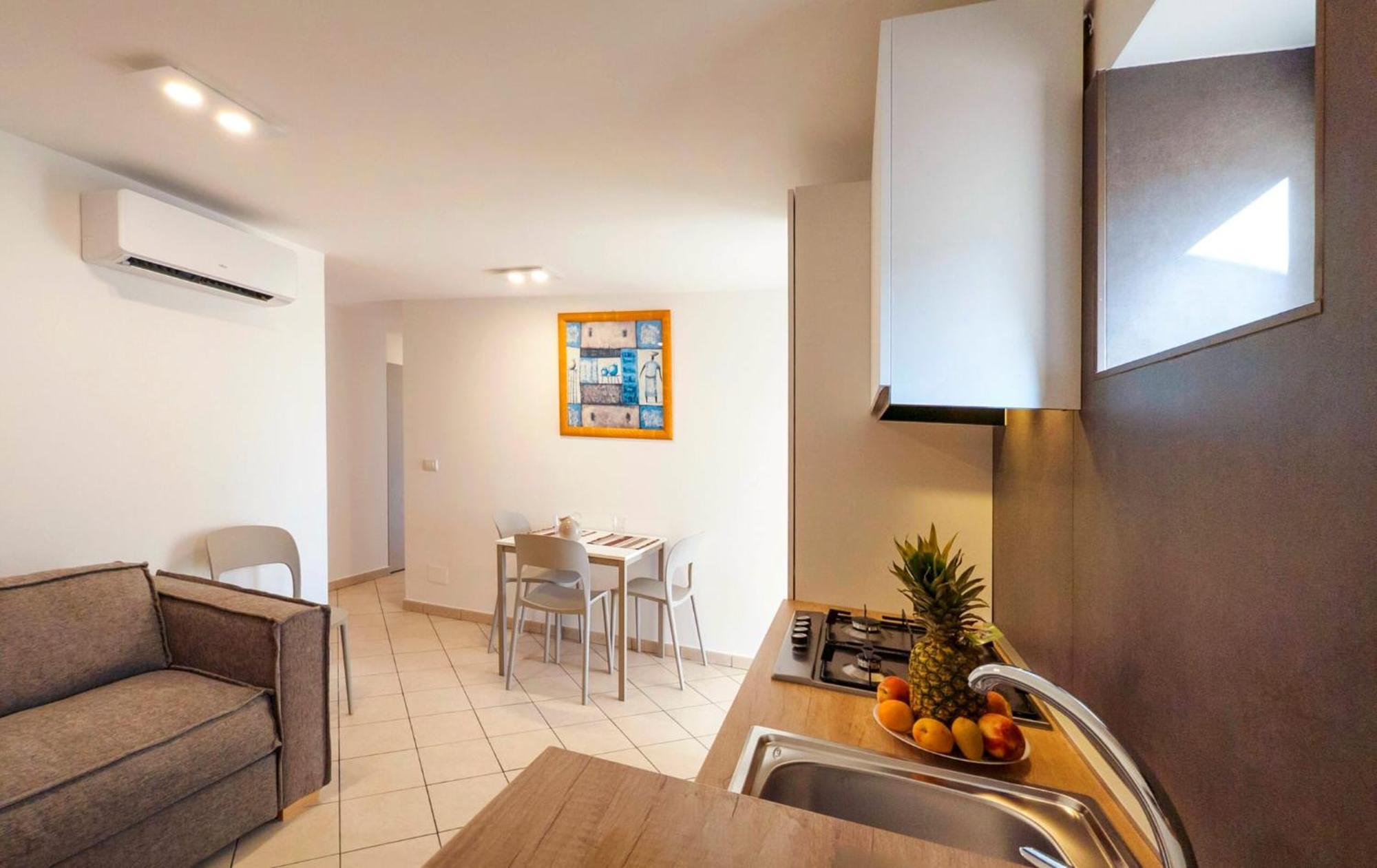 Magico Apartments - 450M Dalla Spiaggia 卡普多兰多 外观 照片
