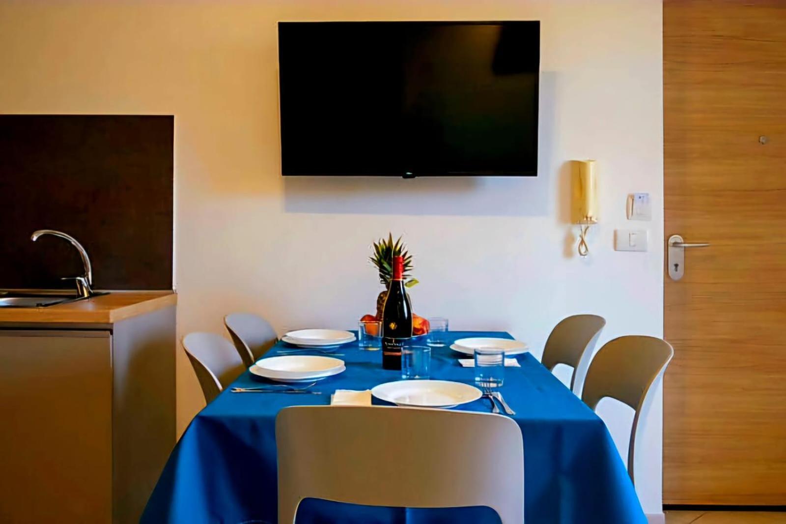 Magico Apartments - 450M Dalla Spiaggia 卡普多兰多 外观 照片